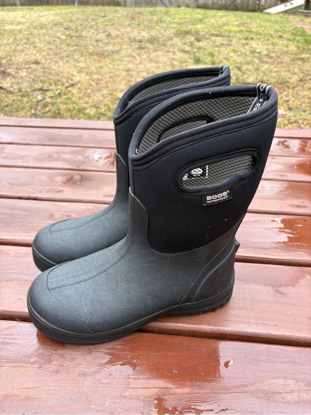 Bogs Black Men’s Waterproof Winter Rain Boots-Mid